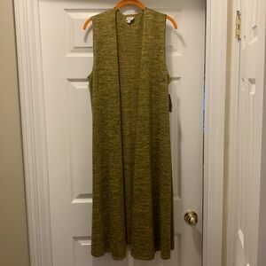 LuLaRose Sleeveless Cardigan - Size Medium - Mustard - Never Worn - New w/ Tags
